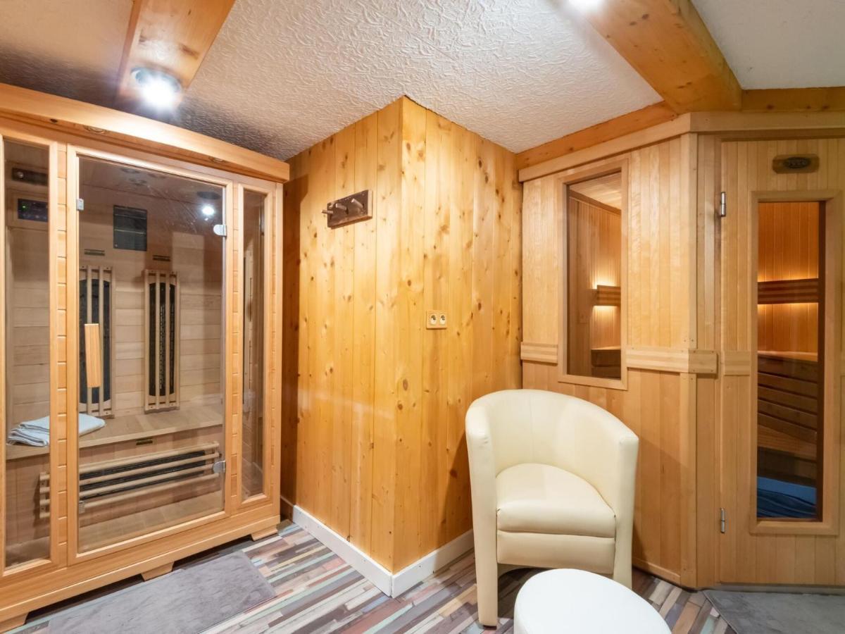 Apartment With A Shared Sauna In Бихлбах Екстериор снимка